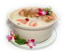 圓肉淮山燉豬手 圓肉淮山燉豬手