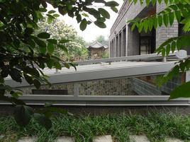 下沉式庭院 下沉式庭院