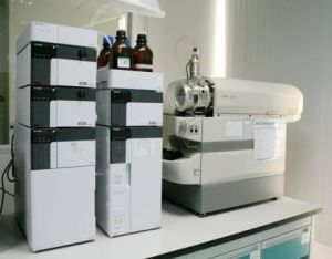 串聯質譜儀 串聯質譜儀