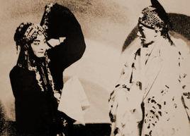 六月雪[程硯秋先生的傳統代表作金鎖記別稱]