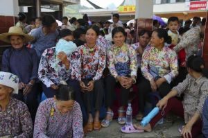 巴馬山歌 巴馬山歌