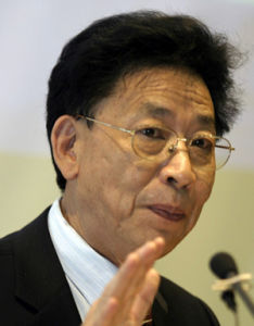 張華安[福建省金鹿日化股份有限公司董事長]