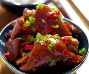 椒香醬豬手 椒香醬豬手