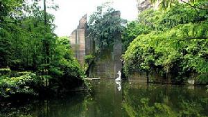 廣州番禺蓮花山旅遊區