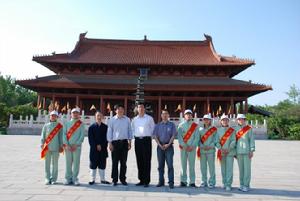 渦陽三中志願者赴天靜宮