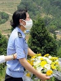 蔣敏紀念逝去親人