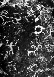 中國岩畫[古代畫在岩石上的畫]