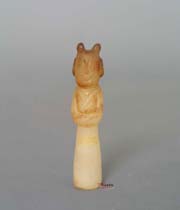 唐白玉雕仕女俑 唐白玉雕仕女俑