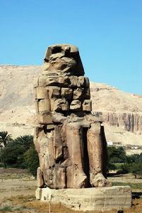 曼儂巨像Colossi of Memnon