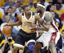 吉爾伯特·阿里納斯