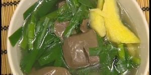 韭菜滾豬紅 韭菜滾豬紅