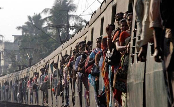 曾經亞洲最牛的印度鐵路,為何越搞越差? 曾經亞洲最牛的印度鐵路,為何越搞越差?