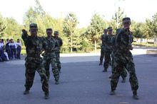 2012.9.1吉木乃縣初級中學軍訓匯報演出