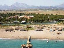 魯濱遜俱樂部諾比利斯度假村