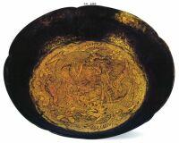 鎏金摩羯紋銀盆 鎏金摩羯紋銀盆