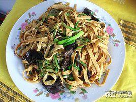 豆腐皮炒木耳 豆腐皮炒木耳