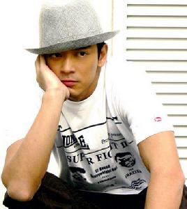 《傲氣比天高》