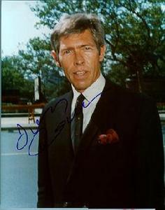 詹姆斯·柯本 詹姆斯·柯本