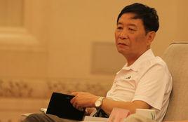 鍾平[鍾平：長篇小說《塬上》的作者]