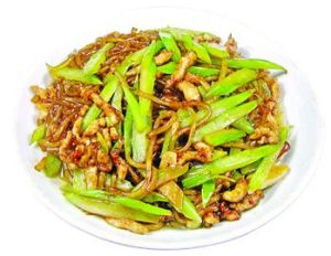 肉絲炒芹菜粉 肉絲炒芹菜粉