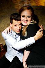 Adele與眾多明星的合影