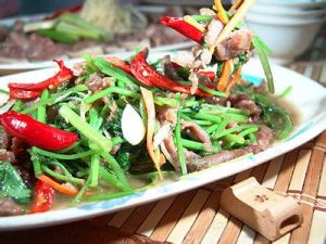 山芹鴨絲 山芹鴨絲