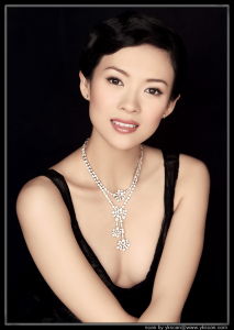 藝人鍾愛“新花瓶”