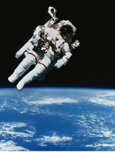 太空行走