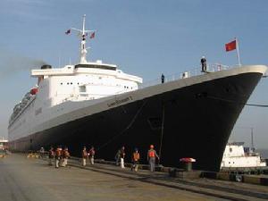 伊莉莎白二世號郵輪