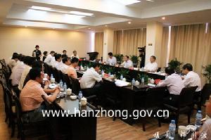 （圖）市政府會議