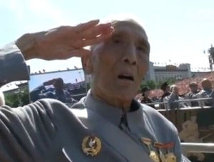 參加閱兵的張玉華