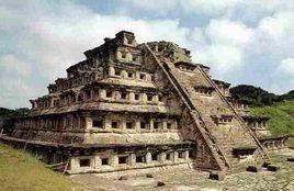 壁龕金字塔 壁龕金字塔