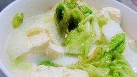 白菜冬粉燉豆腐 白菜冬粉燉豆腐