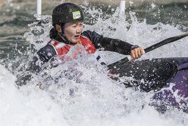 李露[攀枝花籍皮划艇運動員]