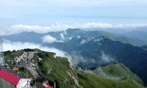 雲中山主峰老君廟附近