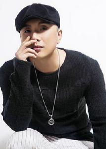 權赫[中國內地歌手，阿里郎組合成員]