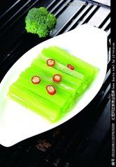 涼拌萵筍條 涼拌萵筍條