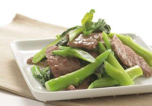 蚝油菜心炒牛肉 蚝油菜心炒牛肉