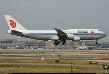 國航波音747-8客機