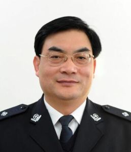 王金城[山東省公安廳副廳長、黨委委員]