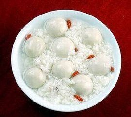 醪糟湯圓 醪糟湯圓