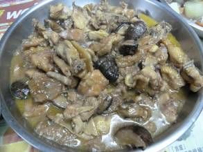 魚肚炆雞 魚肚炆雞