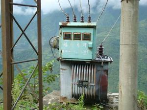 娃底三組村通電設施