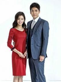 朴允載與李佳寧