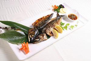 烤青魚段 烤青魚段