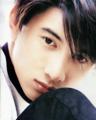 霹靂虎[吳奇隆的稱呼]