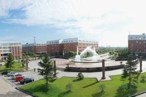 南通市藍領技工學校 南通市藍領技工學校