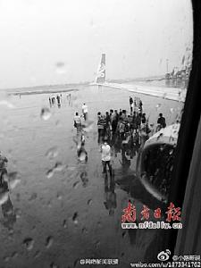 4·13廣州白雲機場乘客衝擊停機坪事件 4·13廣州白雲機場乘客衝擊停機坪事件