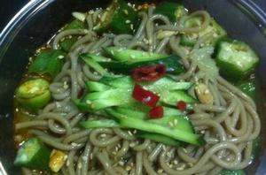涼拌蕎麥米粉 涼拌蕎麥米粉