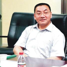 郝健[武漢中商集團股份有限公司董事長]